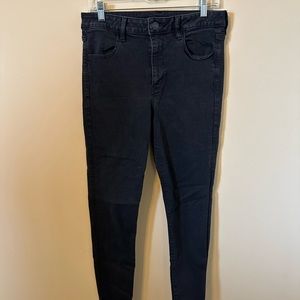 Black plain American eagle jeans!